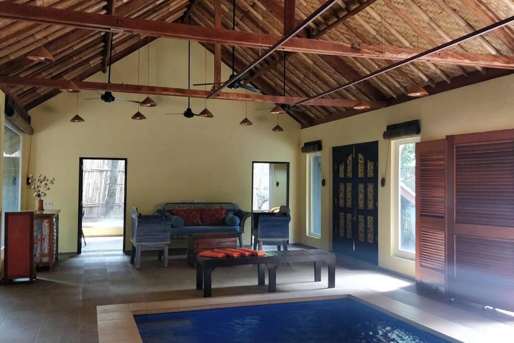 Villa King: Unique Villa With Indoor Swimming Pool อาเม็ด ภายนอก รูปภาพ