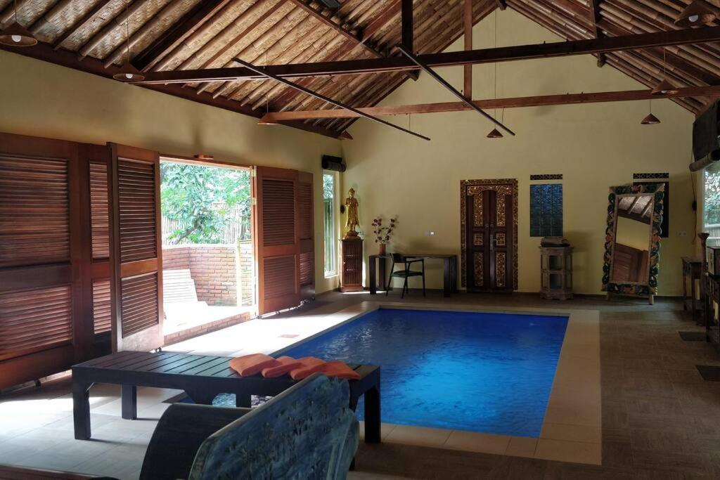 Villa King: Unique Villa With Indoor Swimming Pool อาเม็ด ภายนอก รูปภาพ
